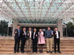 【企业新闻】健客网副总裁朱姗、淡蓝公益大康健事业部总监薛珲一行莅临满堂彩药业调研、交流