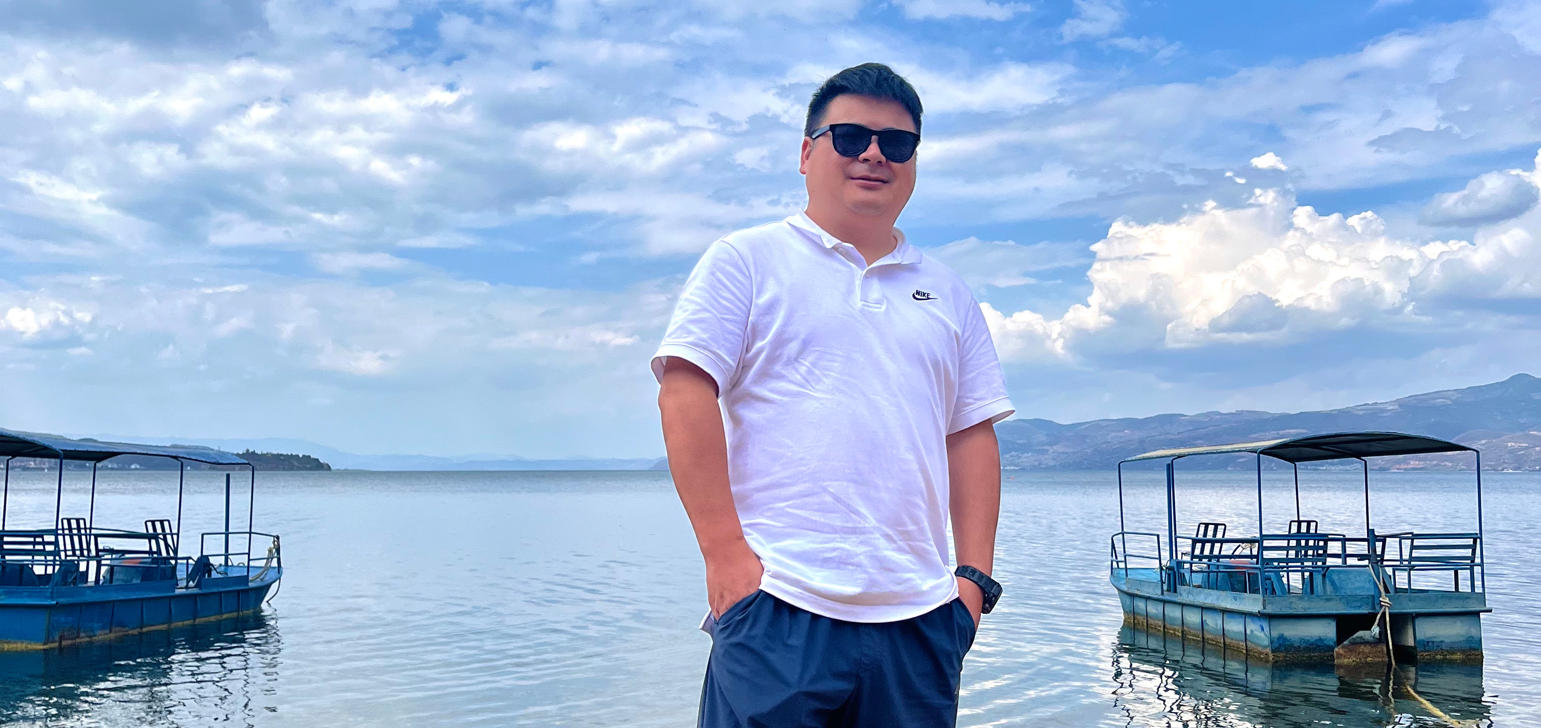 【满堂彩药业30周年人物专访】同心30载 偕行满堂彩人——（三十一）严伟：在满堂彩 支付就有收获 起劲会被认可